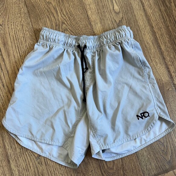 Men's NFQ Gray Athletic Shorts Size Small - Picture 1 of 4
